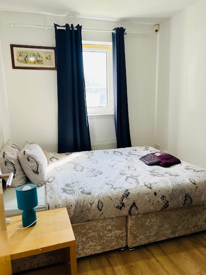 Fabulous 1Bed 1Bath Ground Floor Shared Accommodation ,Only Double Room Edinburgh Luaran gambar
